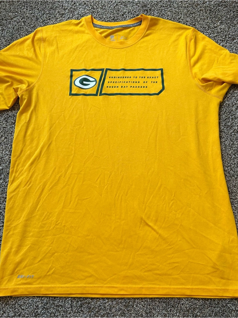 Nike Green Bay Packers Yellow Graphic Tee